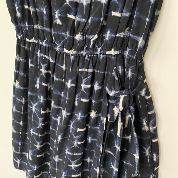 NWT Evereve Avaline Skort Romper Small Navy White Geometric Print Wrap Tie - Picture 4 of 16